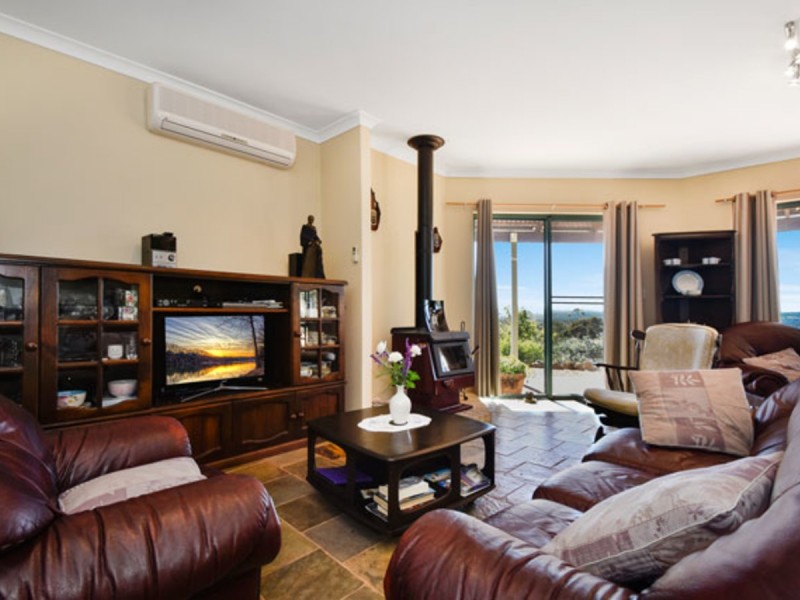 439 Parkland Drive, Toodyay WA 6566