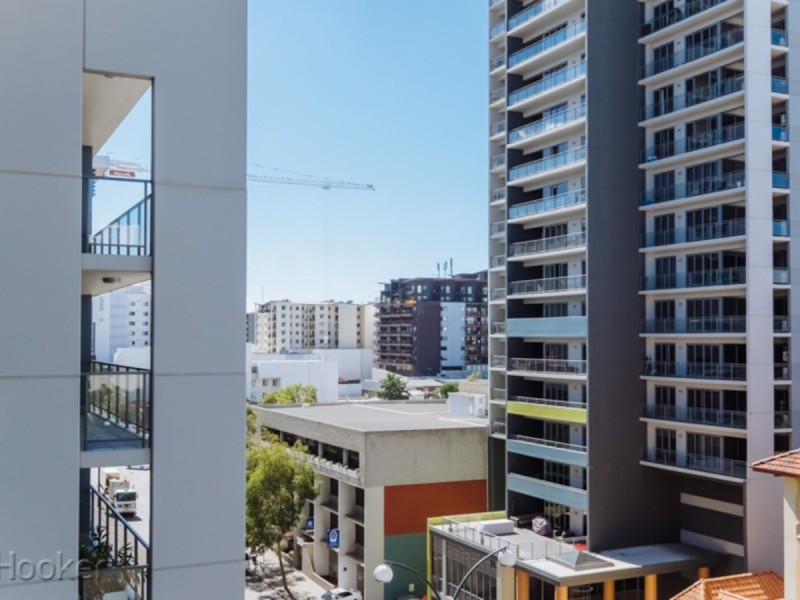 87/131 Adelaide Terrace, East Perth WA 6004