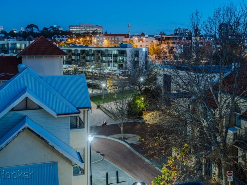 8/60-62 Henry Lawson Walk, East Perth WA 6004