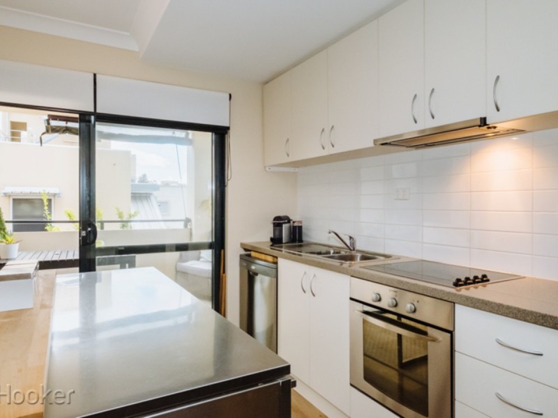 17/121 Hill Street, East Perth WA 6004