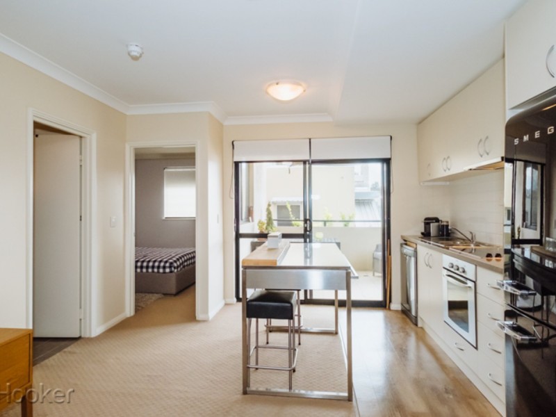 17/121 Hill Street, East Perth WA 6004