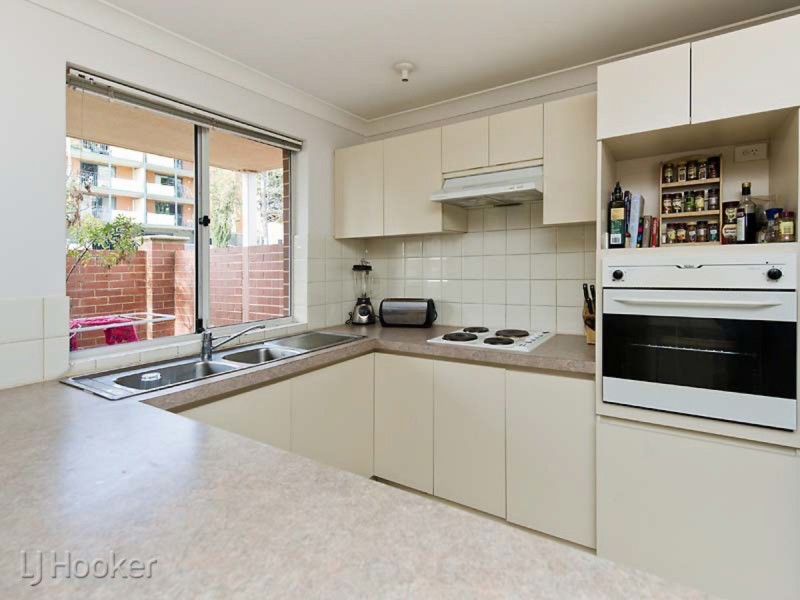 2/55 Wellington Street, East Perth WA 6004