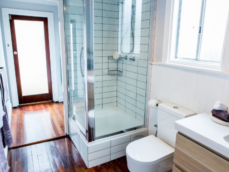 1 Holmesdale Road, Baskerville WA 6056