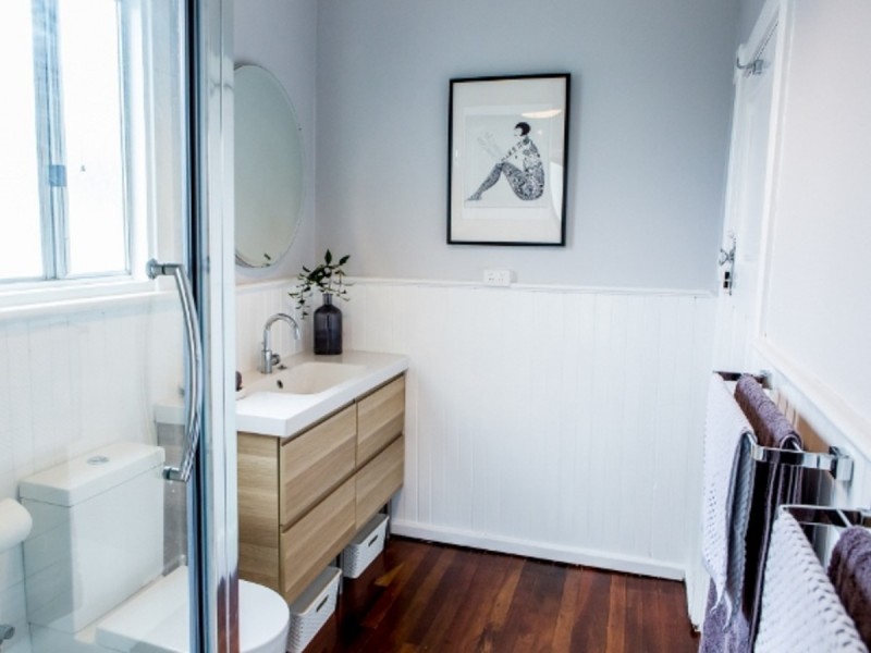 1 Holmesdale Road, Baskerville WA 6056