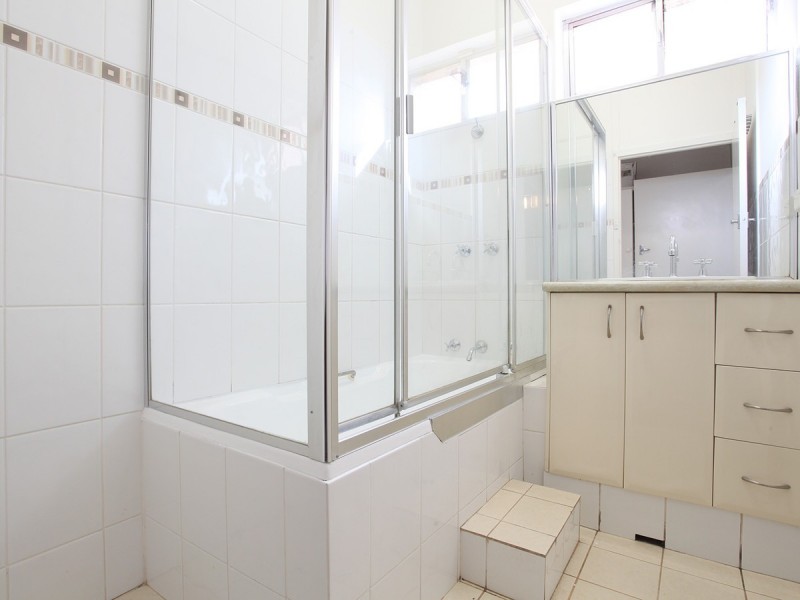 5A/92 Alexander Drive, Dianella WA 6059