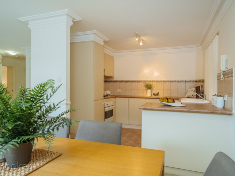 7/42 Bronte Street, East Perth WA 6004