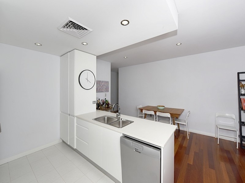 21/52 Wickham Street, East Perth WA 6004