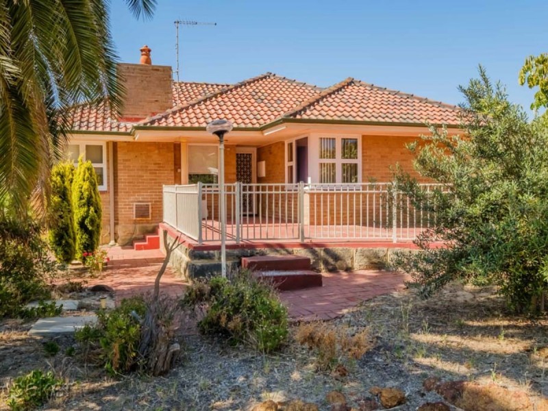 5 Templetonia Crescent, City Beach WA 6015