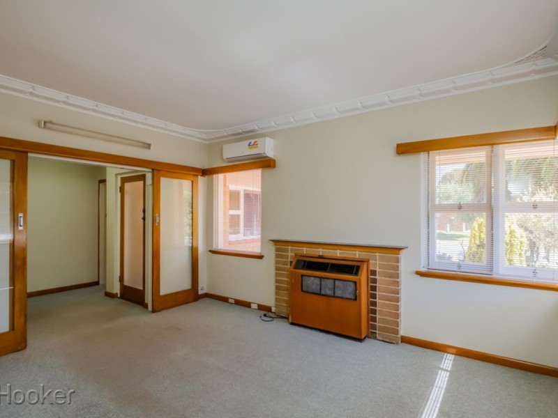 5 Templetonia Crescent, City Beach WA 6015