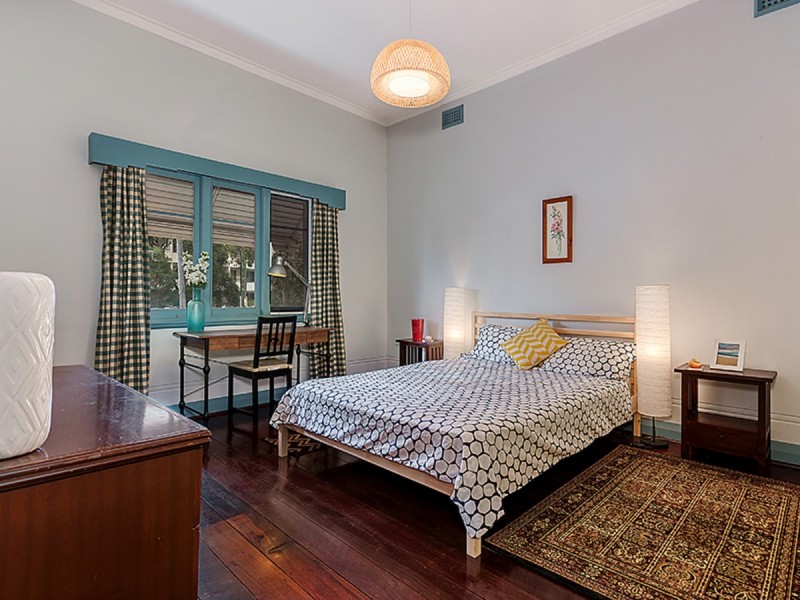 129A Peninsula Road, Maylands WA 6051