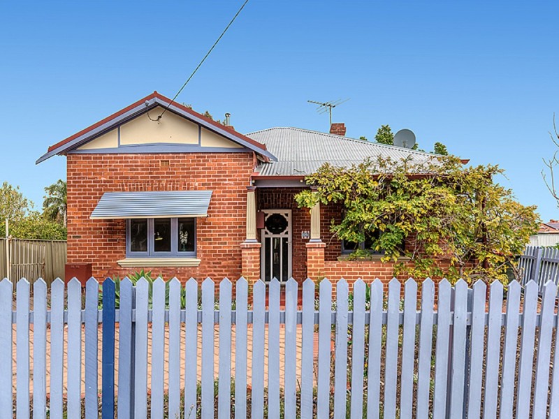 129A Peninsula Road, Maylands WA 6051