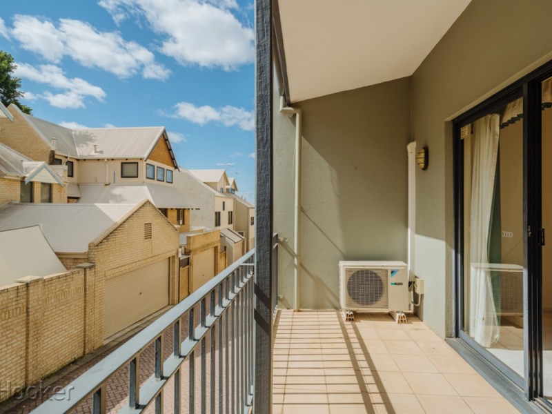 12 Constitution Street, East Perth WA 6004