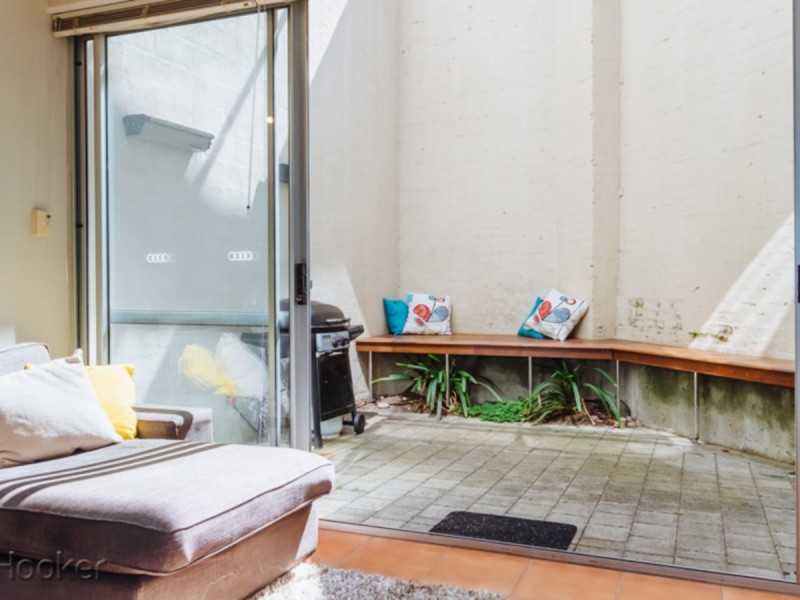 2 Little Brown Street, East Perth WA 6004