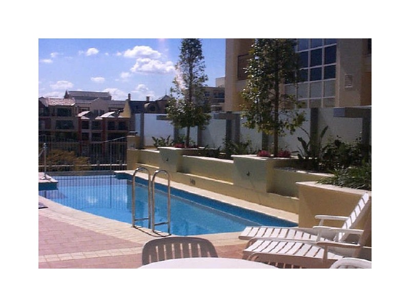 2/20 Royal Street, East Perth WA 6004