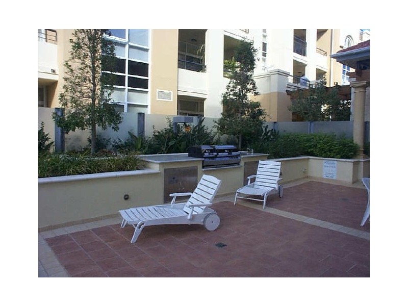 2/20 Royal Street, East Perth WA 6004