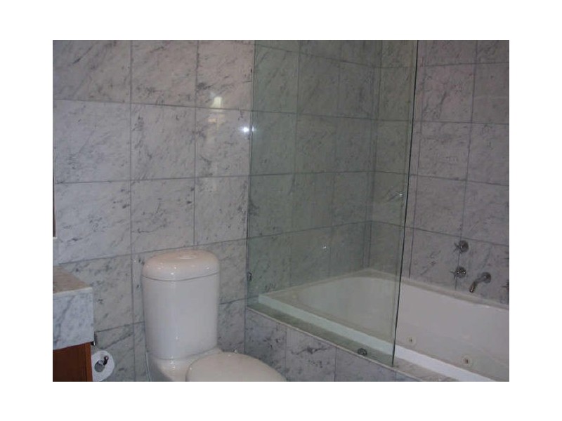 2/20 Royal Street, East Perth WA 6004