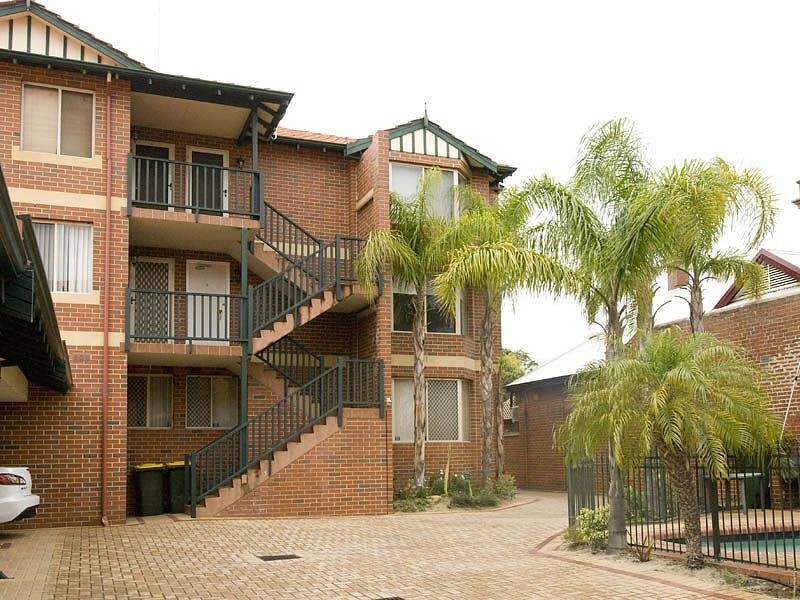 3/42 Bronte Street, East Perth WA 6004