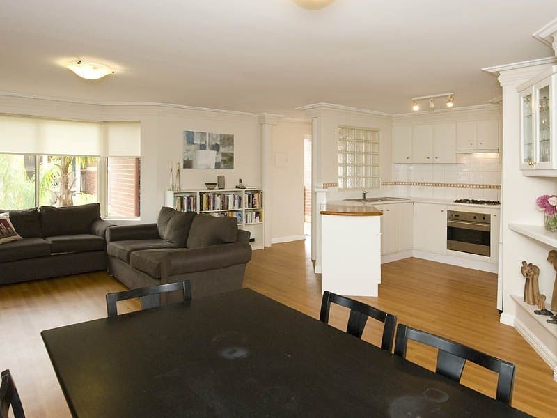 3/42 Bronte Street, East Perth WA 6004