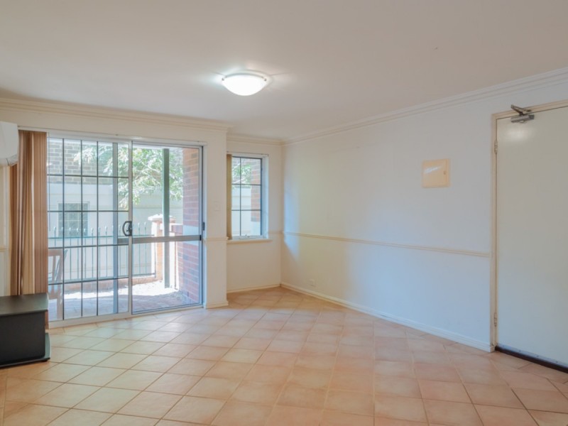 37/30 Bishops Row, East Perth WA 6004
