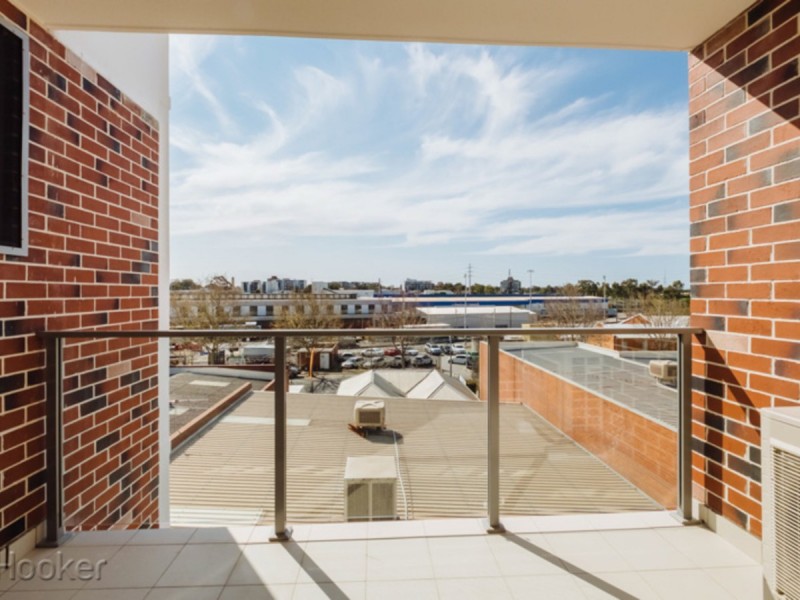 310/122 Brown Street, East Perth WA 6004