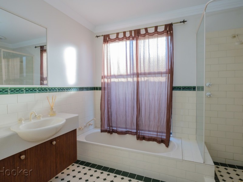 17 Klem Avenue, Redcliffe WA 6104