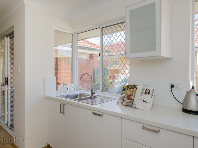 13 Macey Close, Rivervale WA 6103