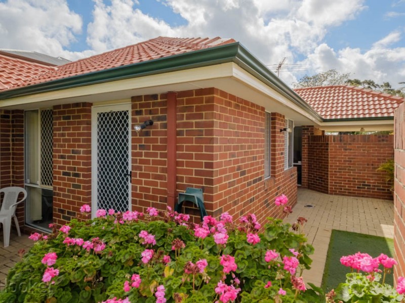 13 Macey Close, Rivervale WA 6103