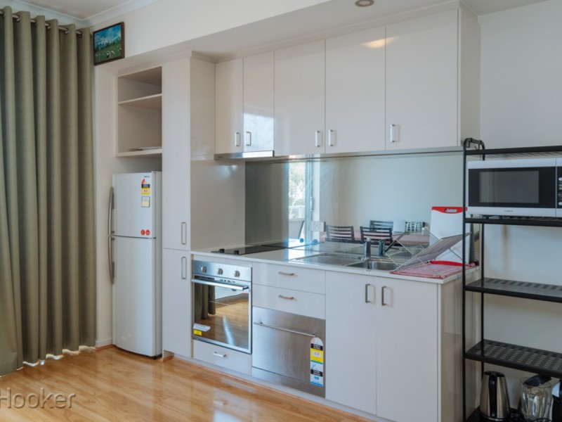 47/35 Wellington Street, East Perth WA 6004