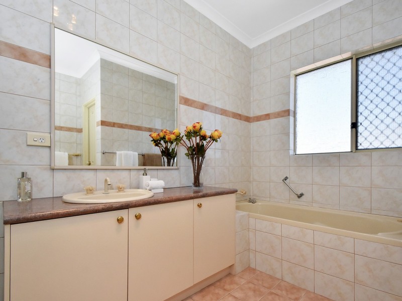 4/6 Fletcher Street, Yokine WA 6060