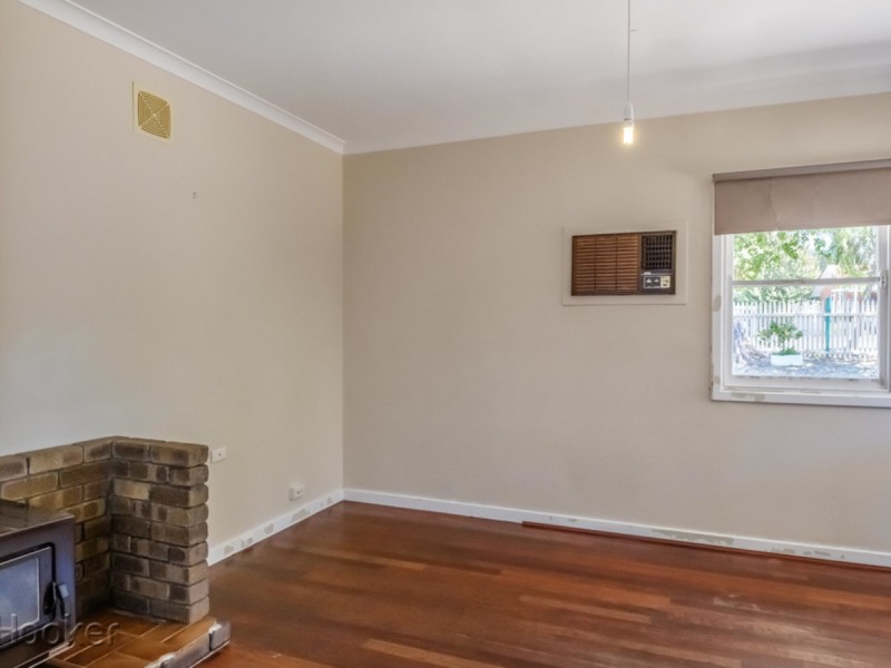 20 Birchley Crescent, Balga WA 6061