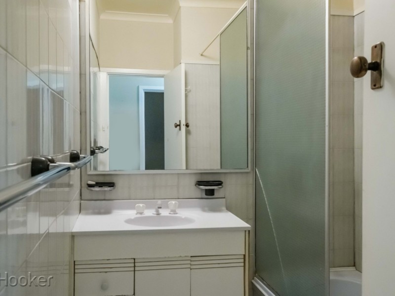 20 Birchley Crescent, Balga WA 6061