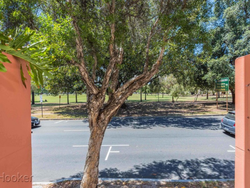 21/121 Hill Street, East Perth WA 6004