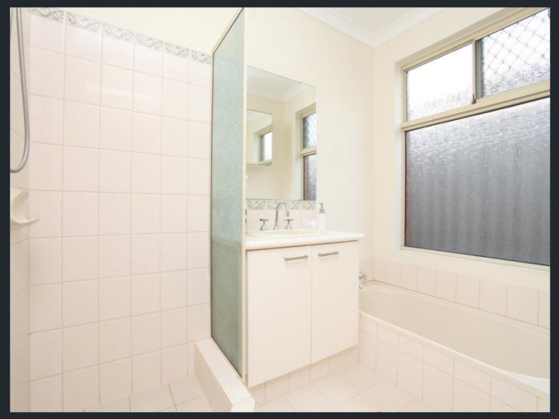 29D Berwick Street, Victoria Park WA 6100