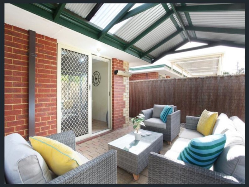 29D Berwick Street, Victoria Park WA 6100