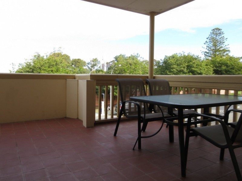 29/22 Nile Street, East Perth WA 6004