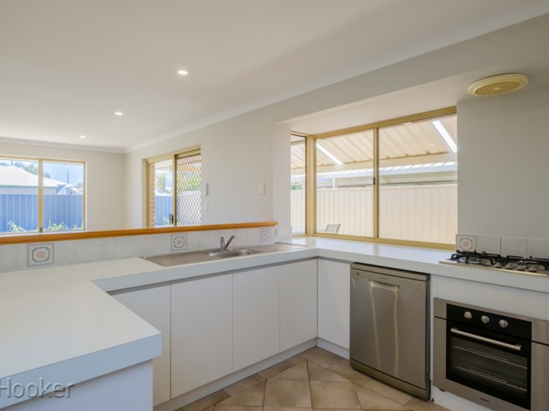 9 Kalkite Close, Ballajura WA 6066