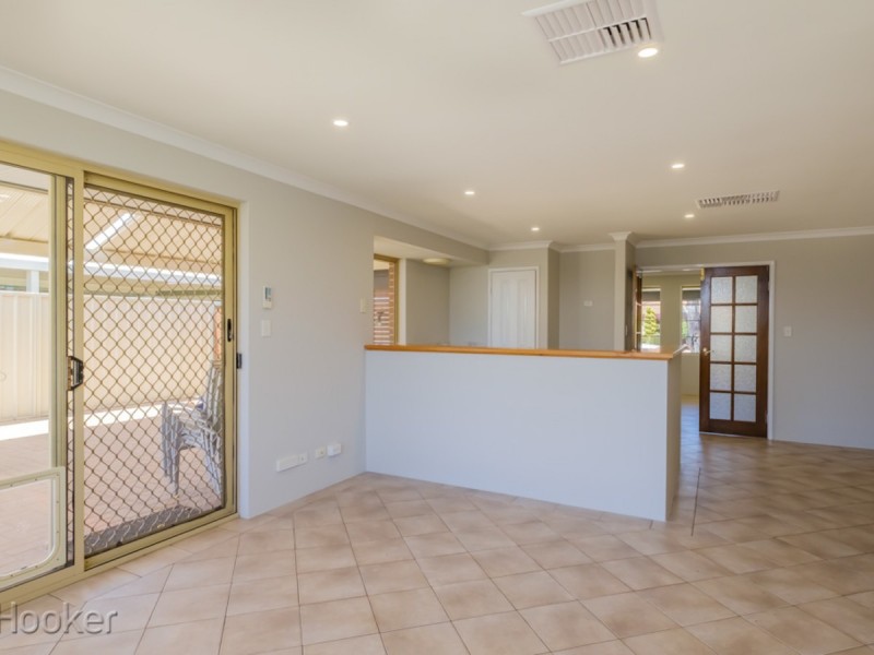 9 Kalkite Close, Ballajura WA 6066
