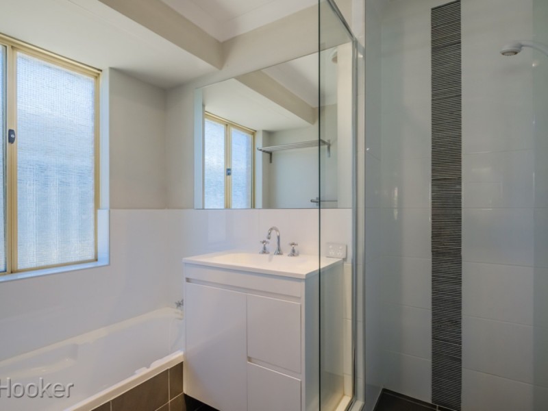 9 Kalkite Close, Ballajura WA 6066