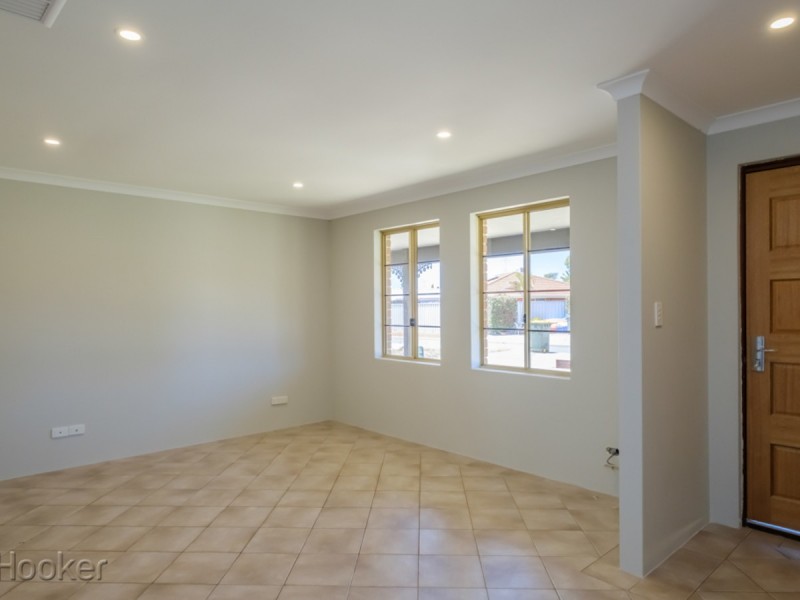 9 Kalkite Close, Ballajura WA 6066