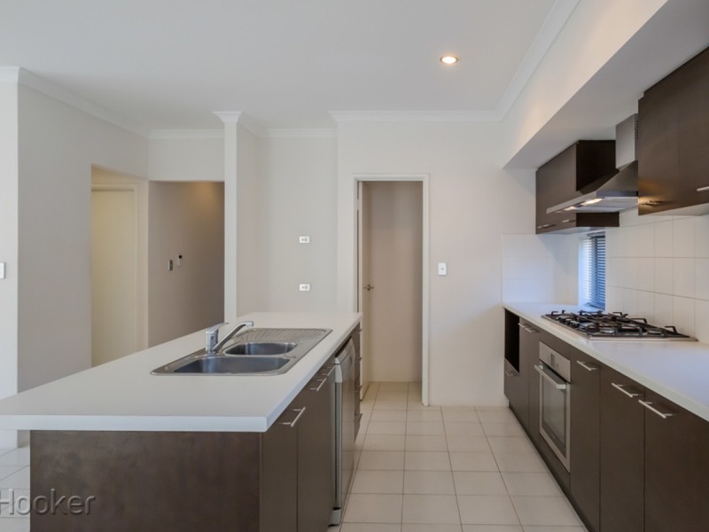 16a Lowes Street, Cloverdale WA 6105