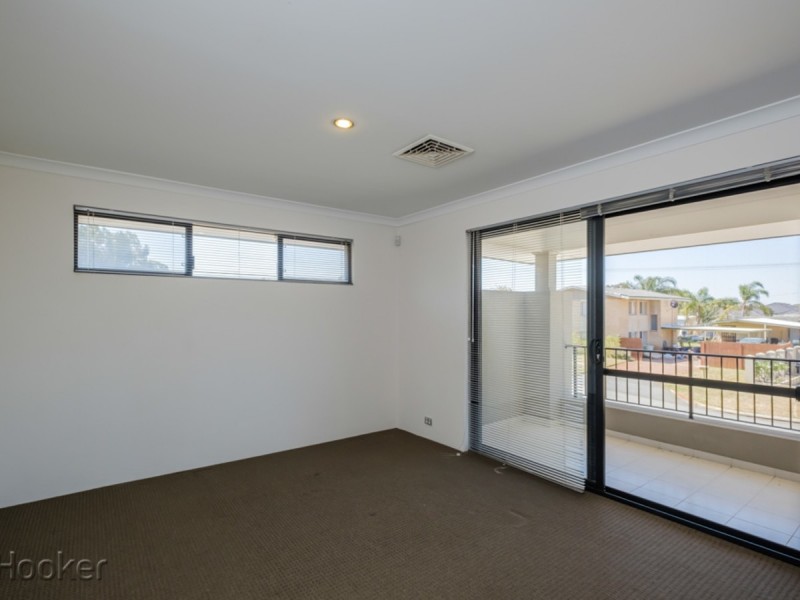 16a Lowes Street, Cloverdale WA 6105
