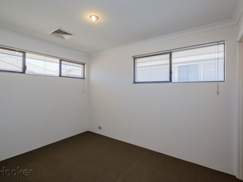 16a Lowes Street, Cloverdale WA 6105