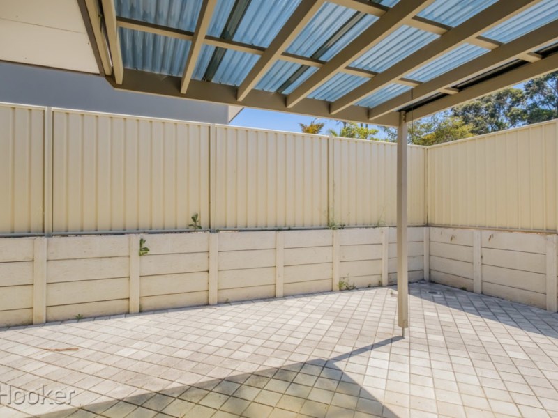 16a Lowes Street, Cloverdale WA 6105
