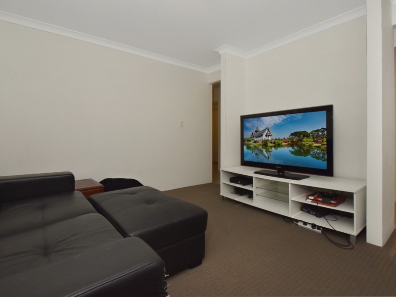 19 Donatti Retreat, Caversham WA 6055