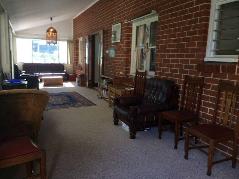 17 Mountjoy Road, Nedlands WA 6009