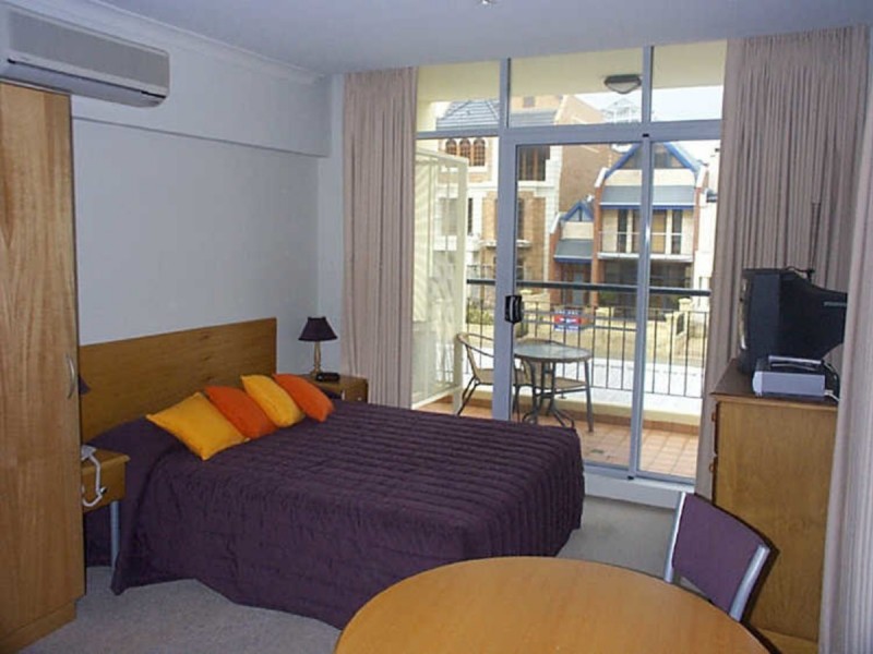 50/20 Royal Street, East Perth WA 6004