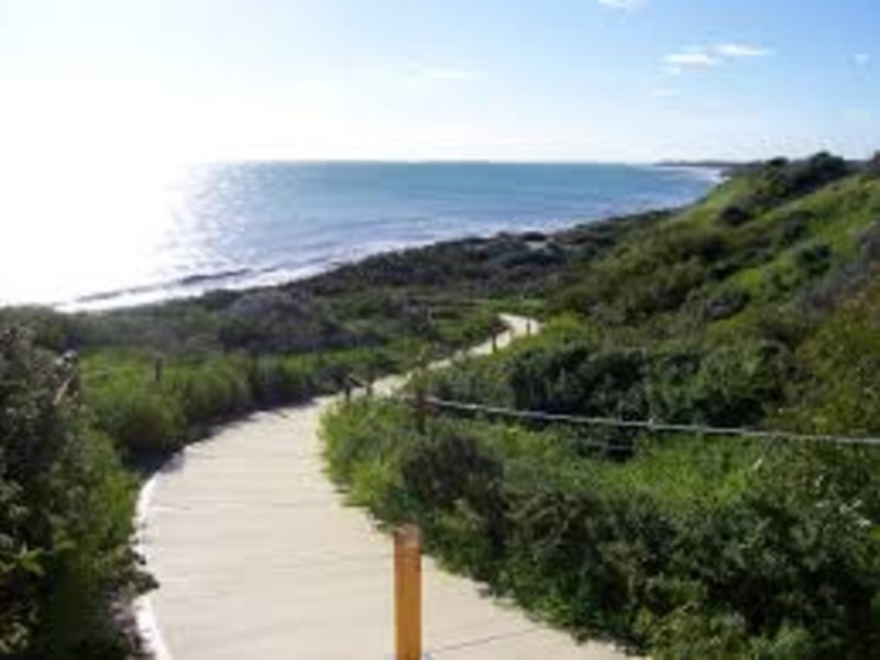 8A Cameron Street, Quinns Rocks WA 6030