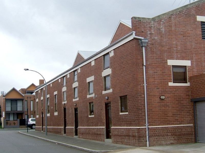 16 Glyde Street, East Perth WA 6004