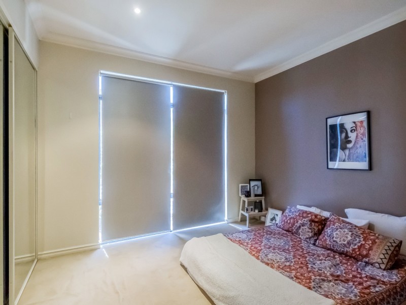 1/12 Tully Road, East Perth WA 6004