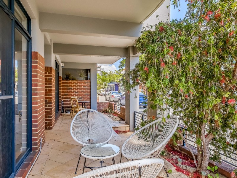 1/12 Tully Road, East Perth WA 6004